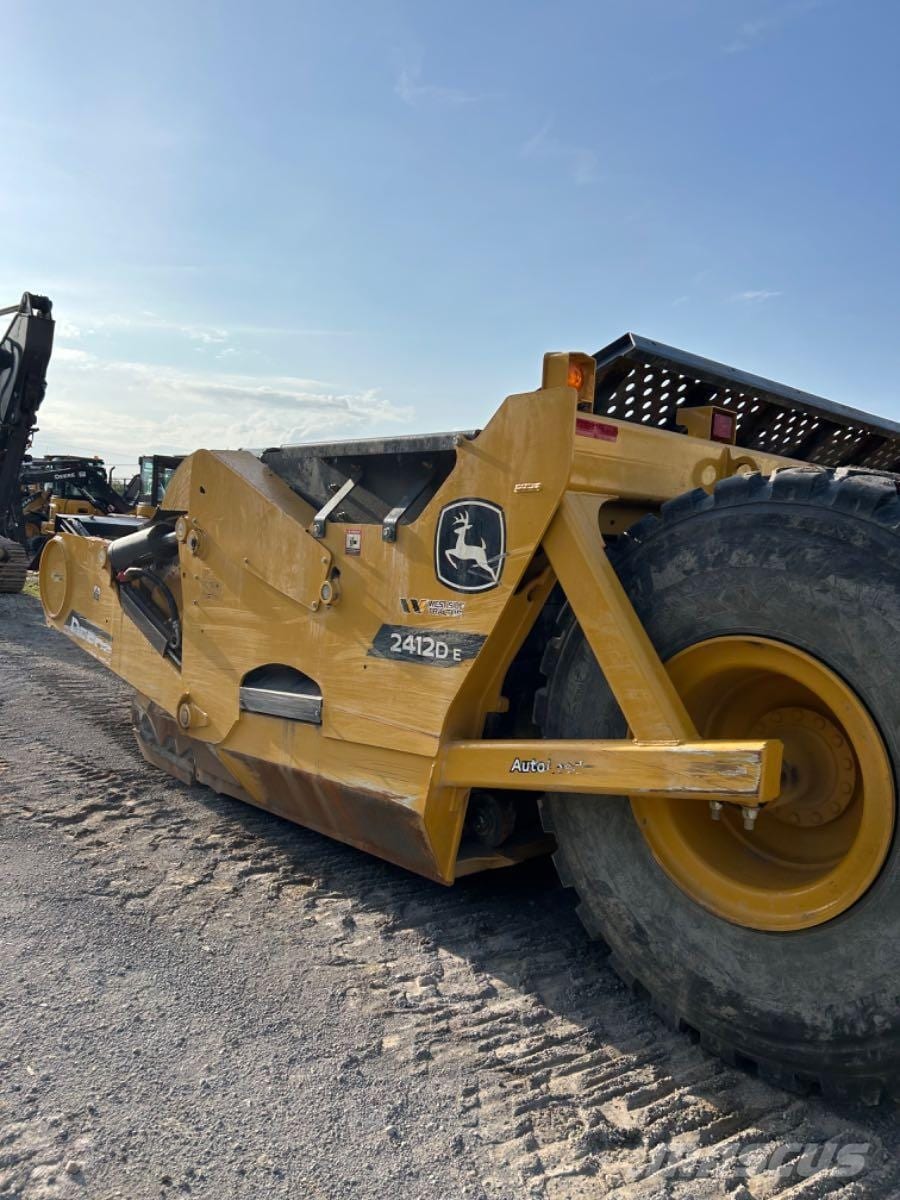 2023 John Deere 2412DE
