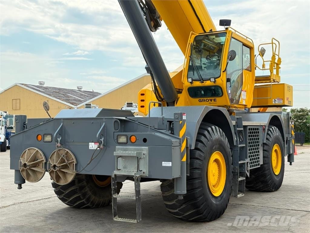 2017 Grove GRT8100