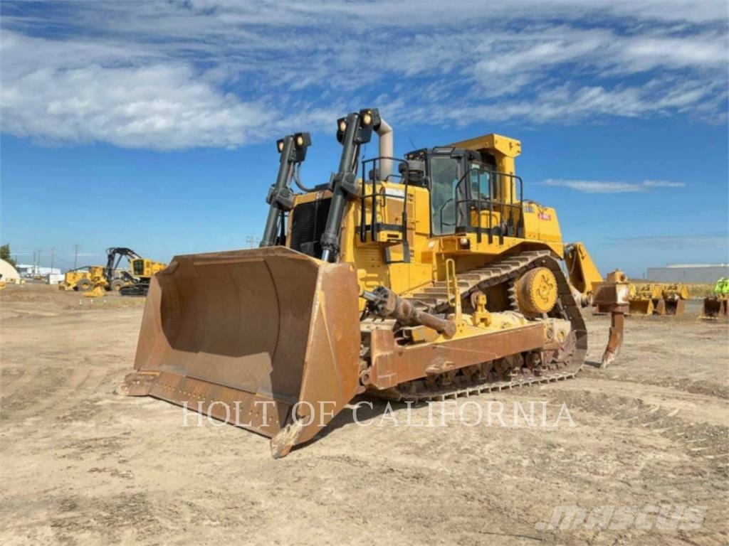 2023 CAT D10T2