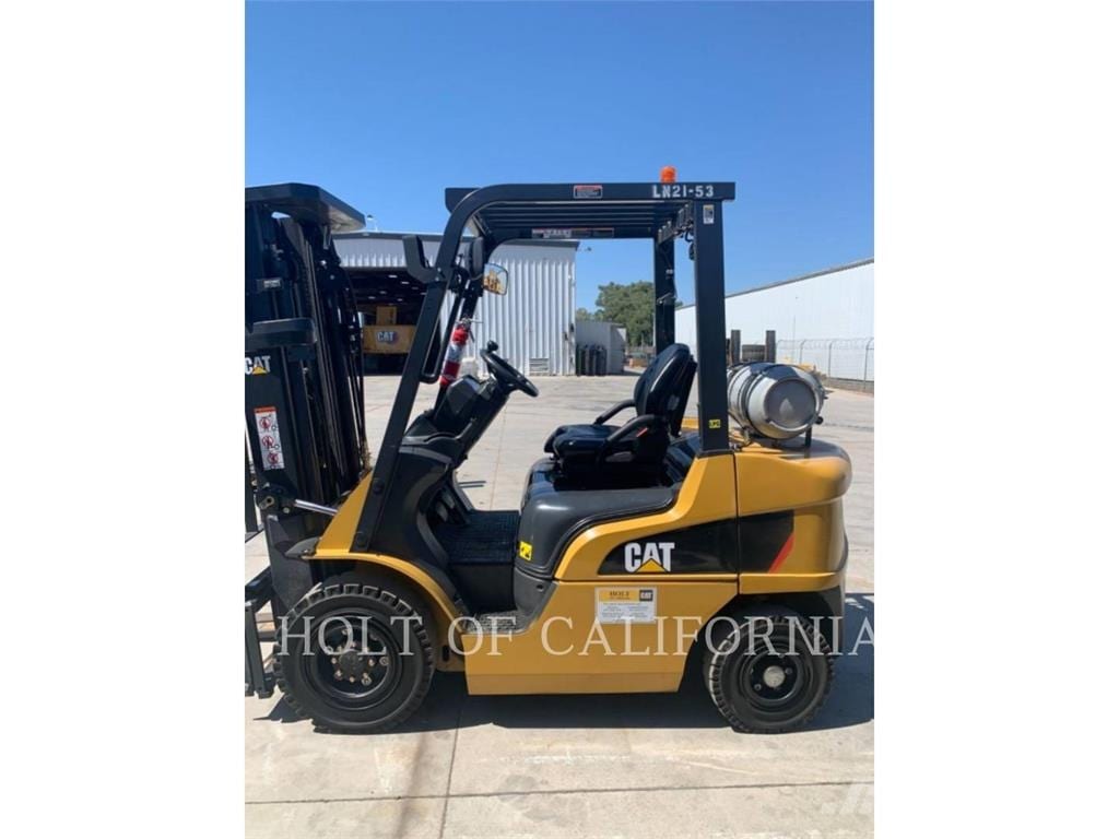 2021 CAT MITSUBISHI GP25N5-LE
