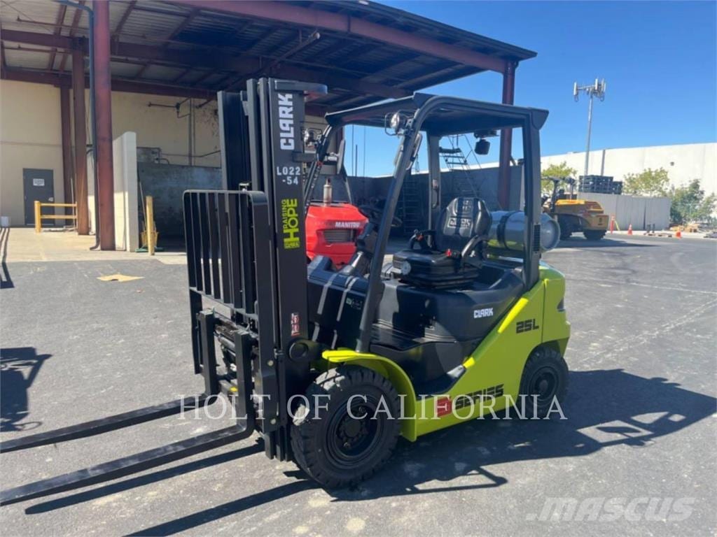 2022 Clark S25L