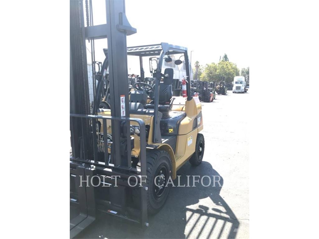 2020 CAT MITSUBISHI DP40N1