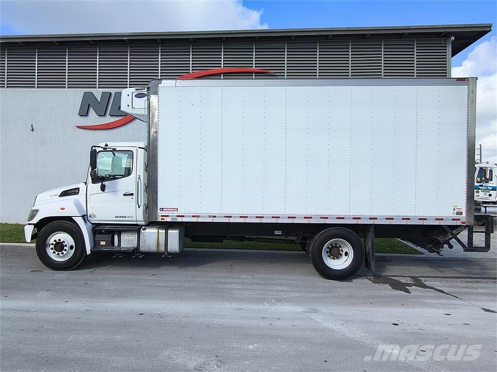 2020 Hino 338