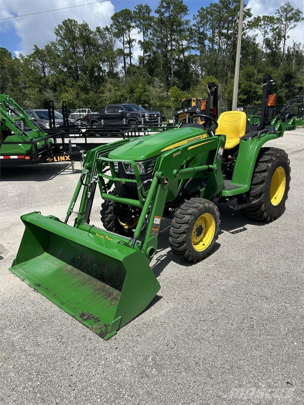 2025 John Deere 3038E