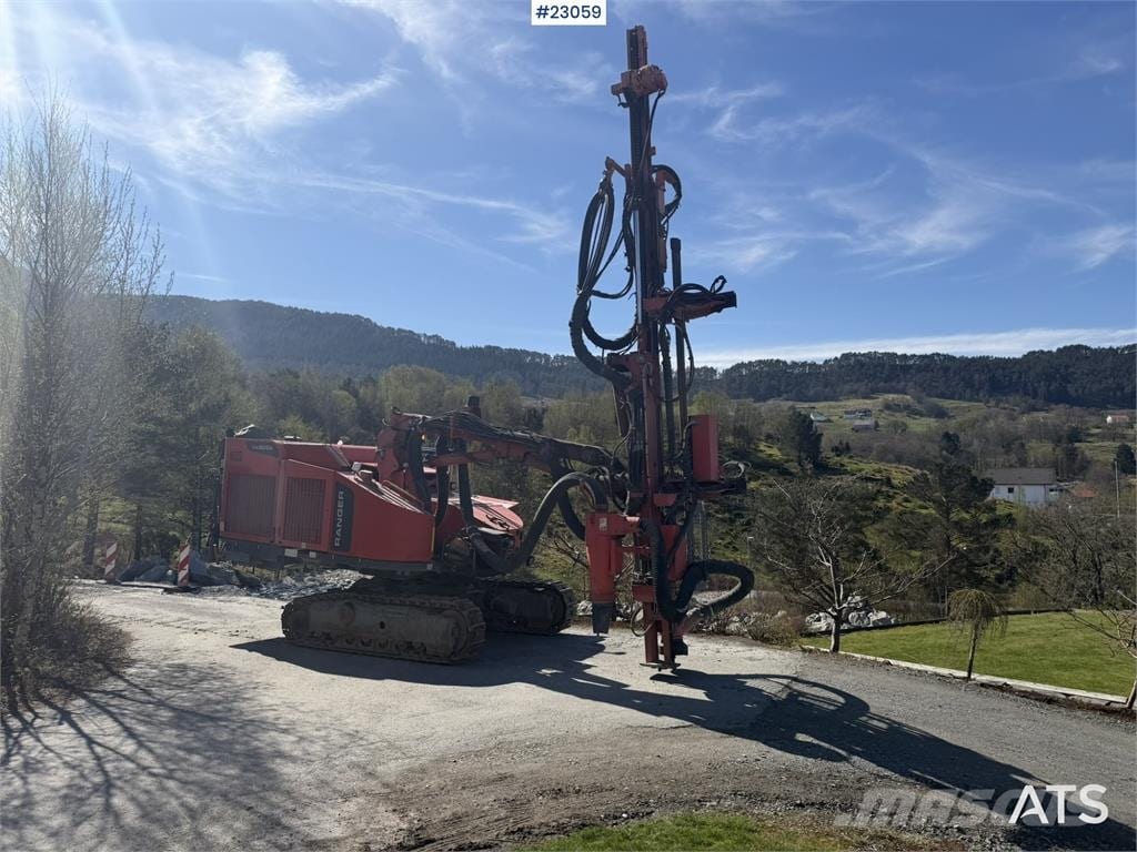 2019 Sandvik DX600R drill rig with HL650 hammer, GPS, and wate