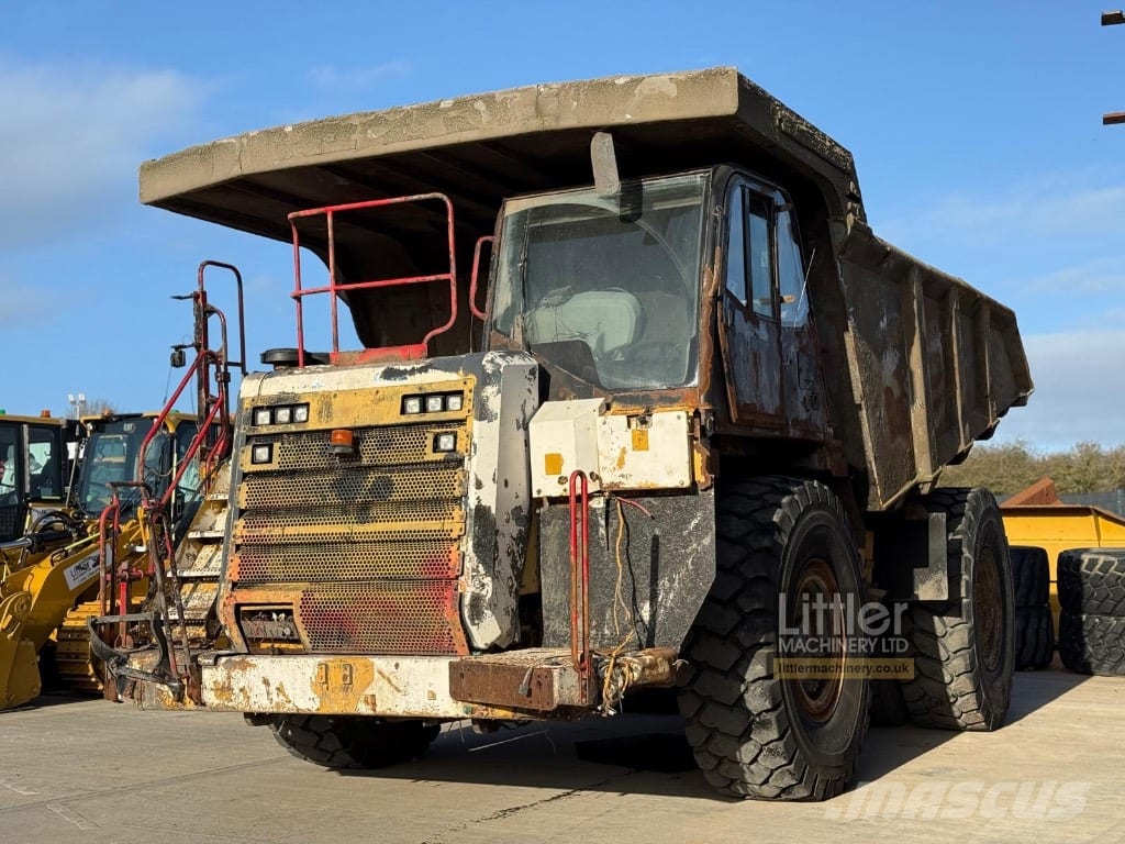 2011 CAT 775 G