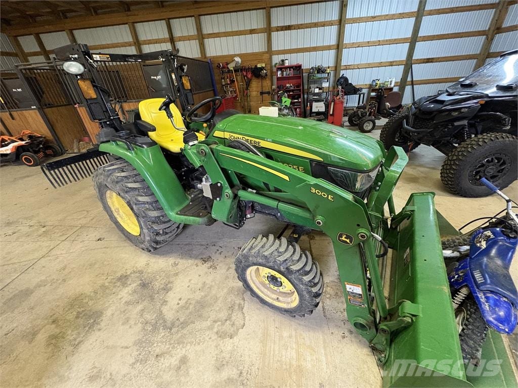 2021 John Deere 3025E