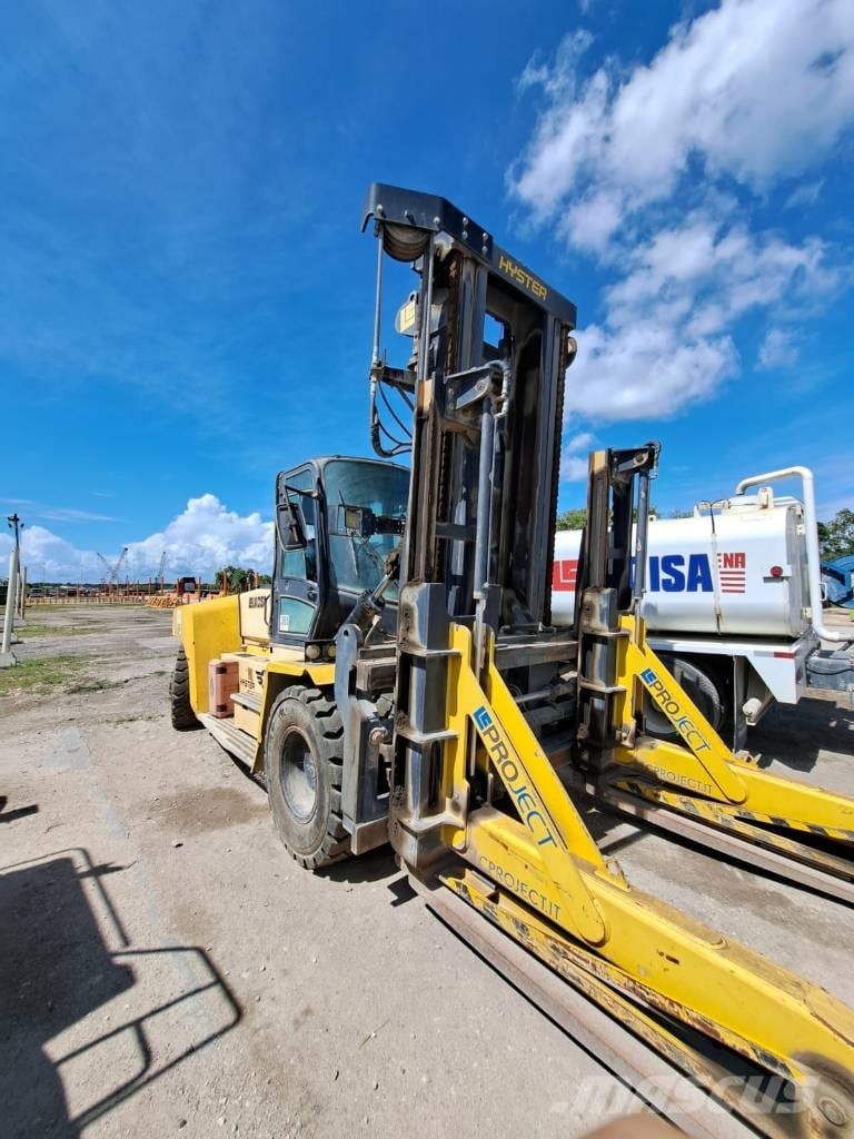 2016 Hyster H360-48