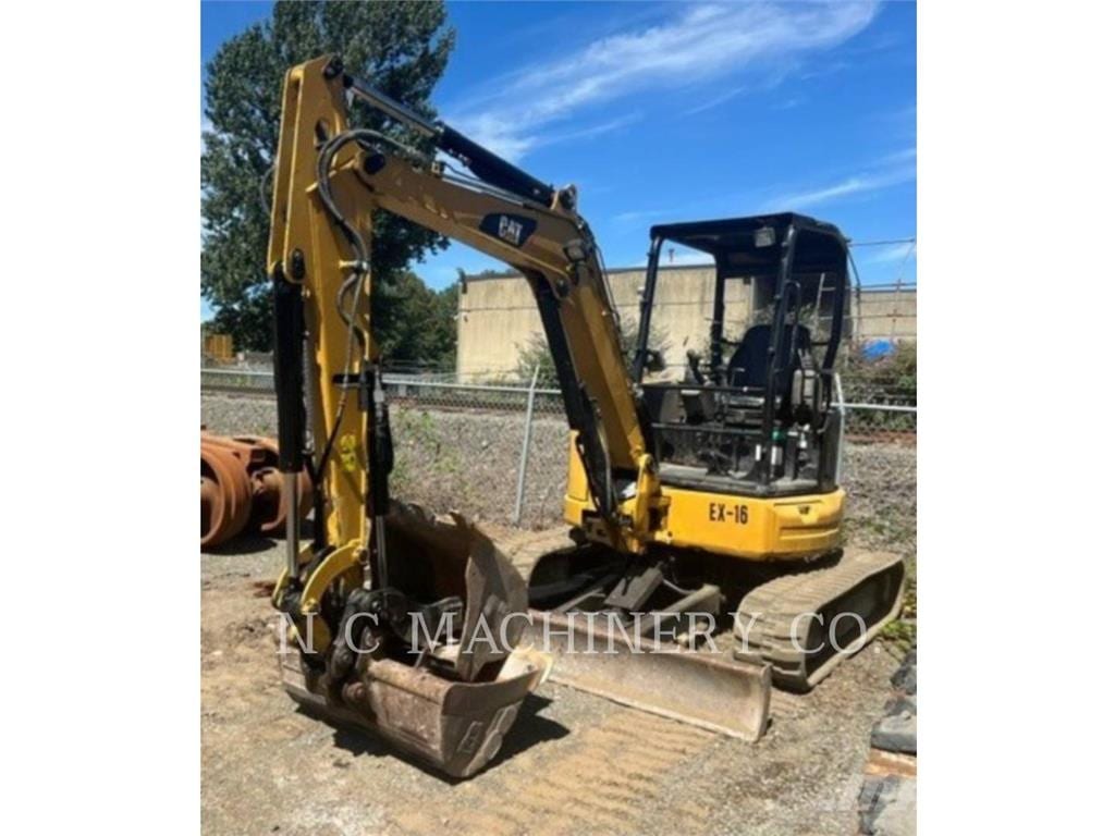 2017 CAT 304E2 CRCN
