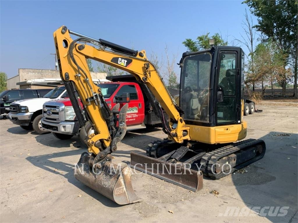 2017 CAT 303.5E2CRB