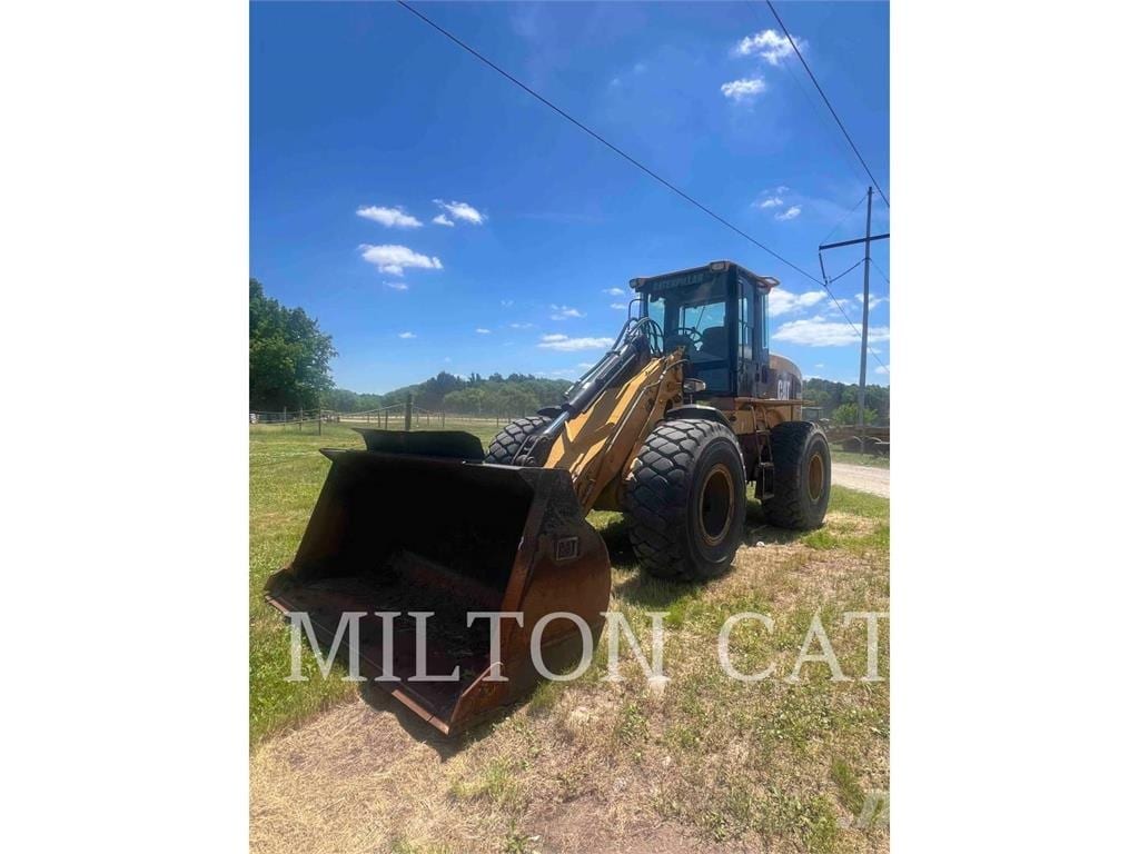 2005 CAT 930G