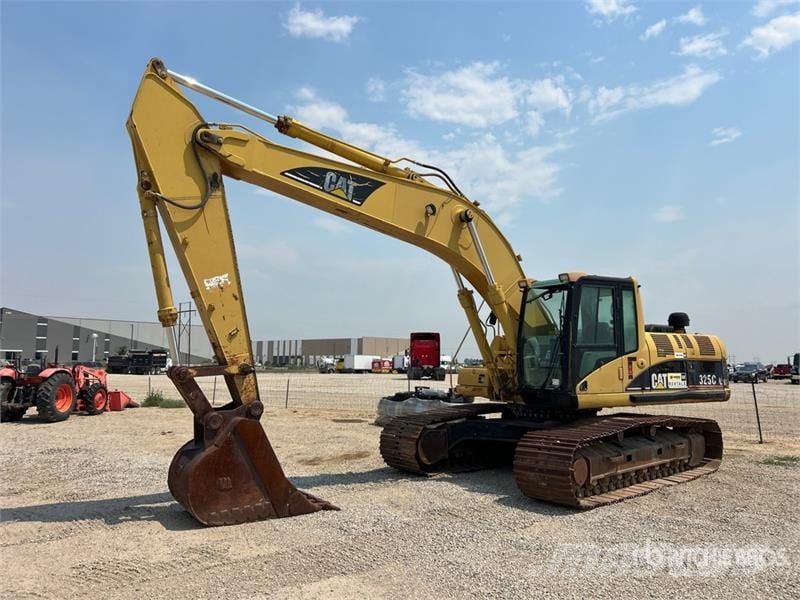2004 CAT 325 CL