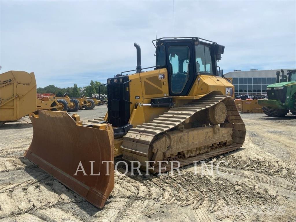 2023 CAT D5-17LGP3D