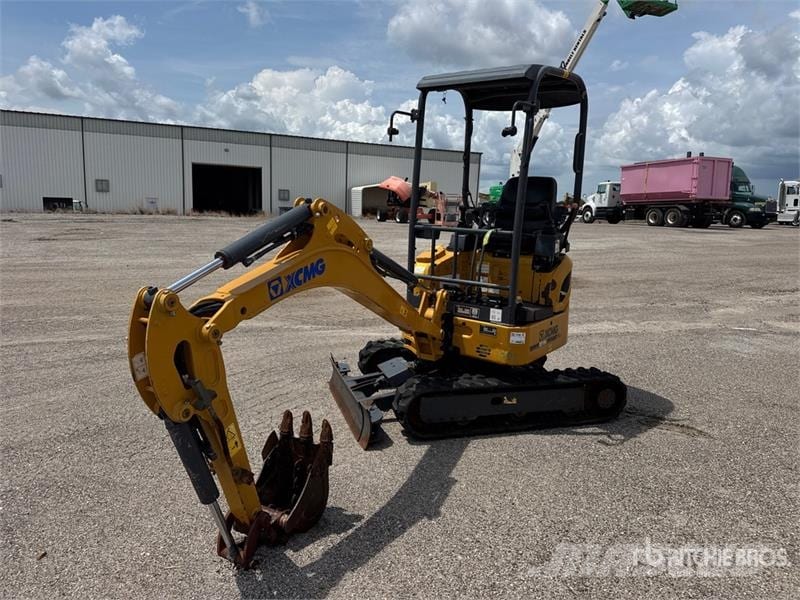 2021 XCMG XE18 Mini Excavator