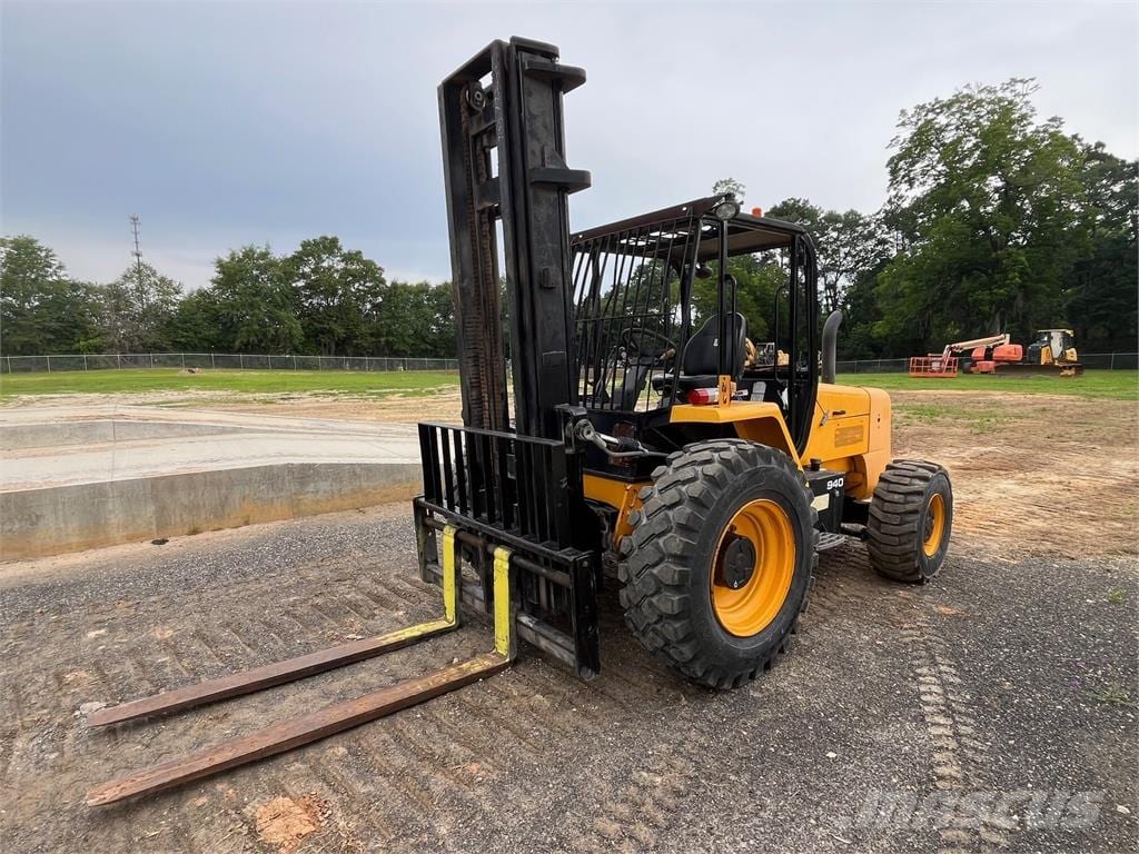 2018 JCB 940-4