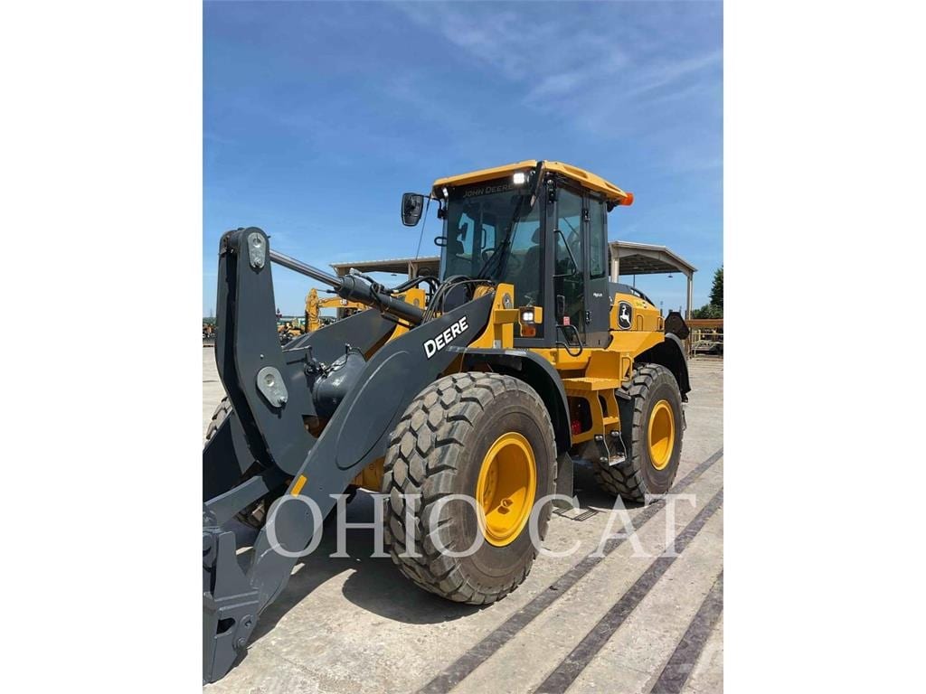 2023 John Deere & CO. 524P