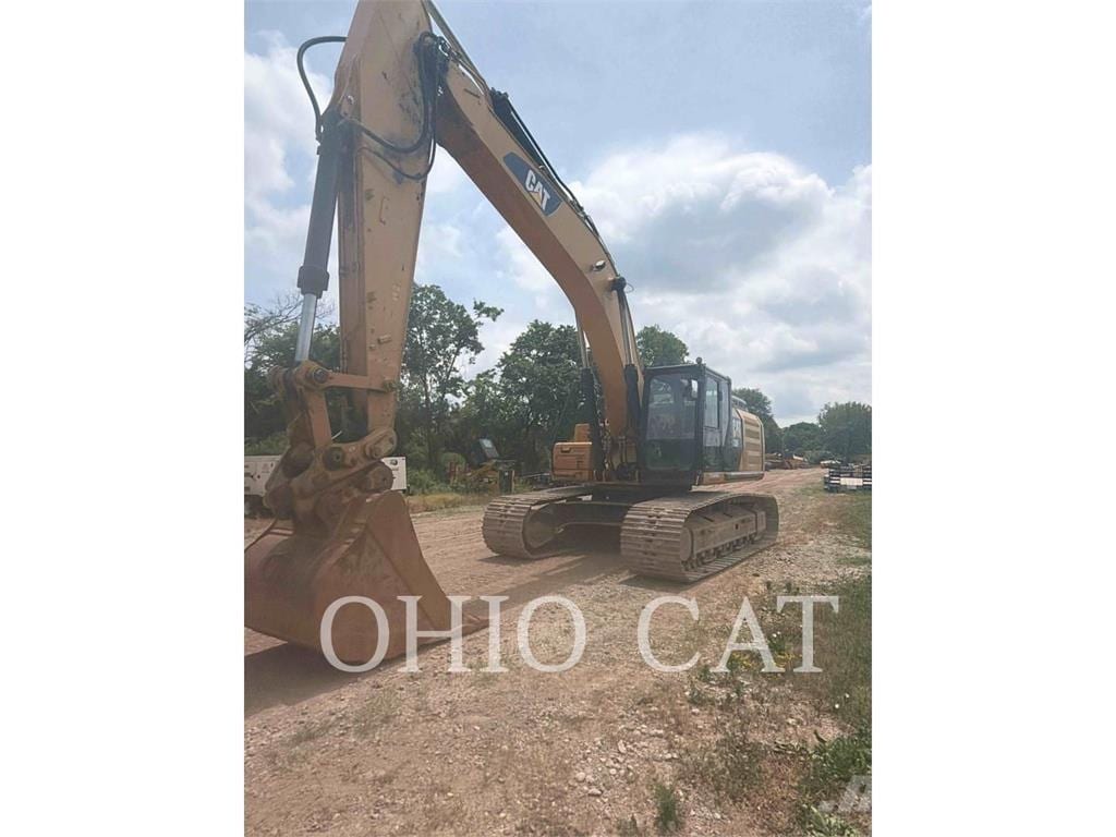 2016 CAT 336FL