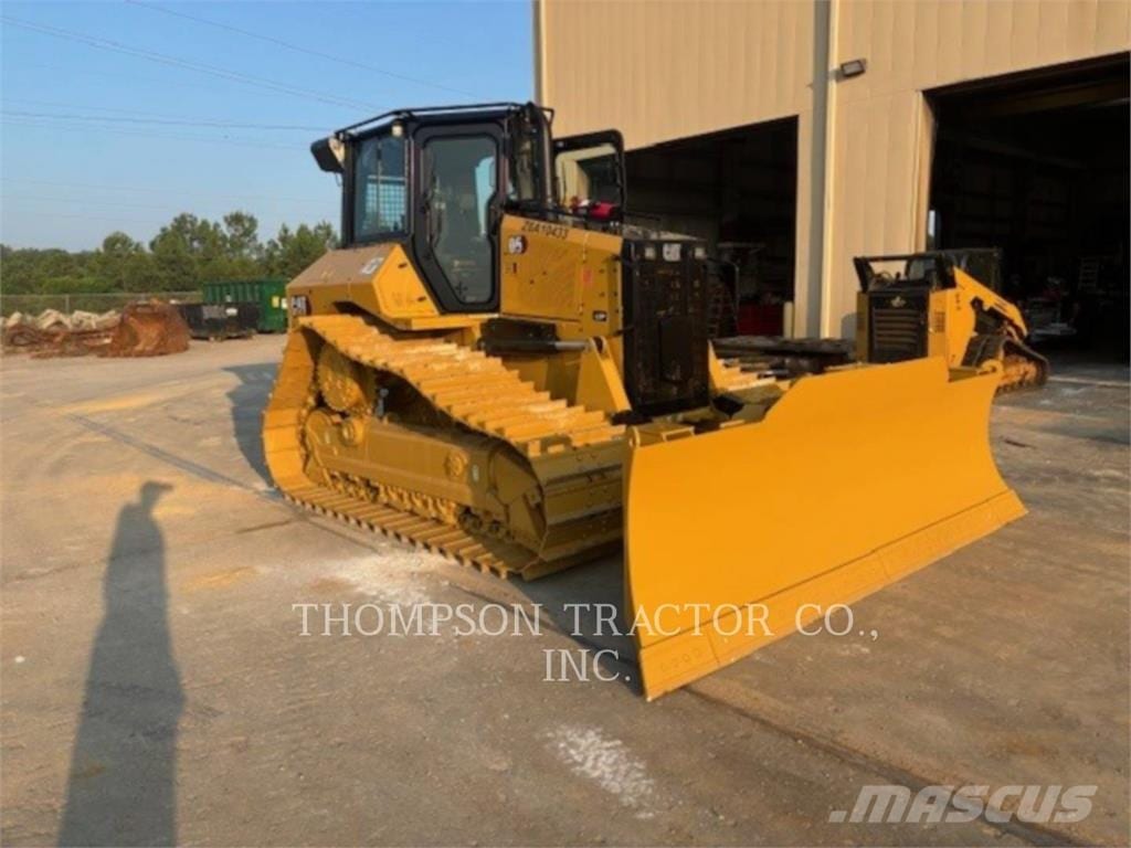 2025 CAT D5VP