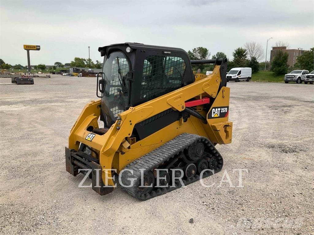 2014 CAT 257D