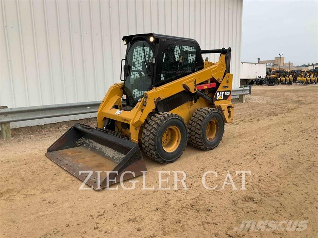 2017 CAT 242D