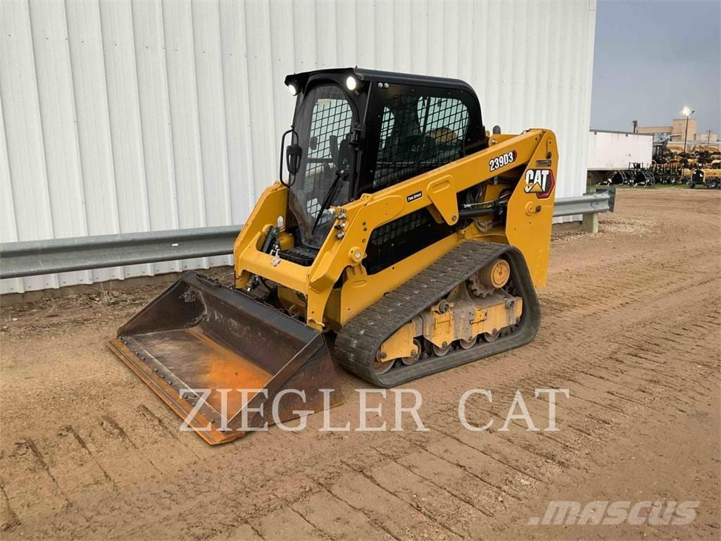 2023 CAT 239D3
