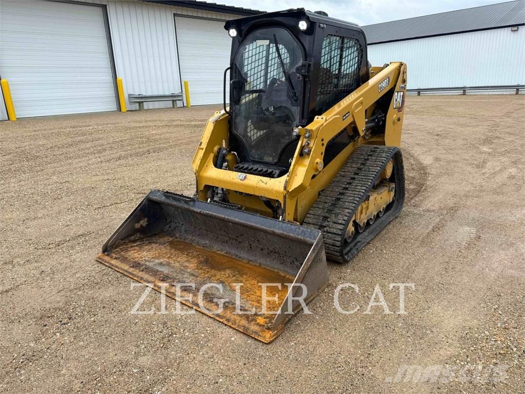 2023 CAT 239D3