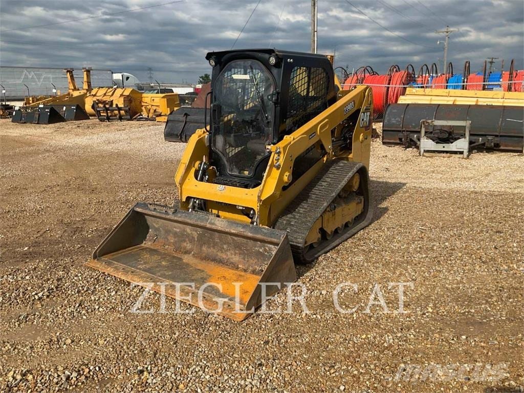 2023 CAT 239D3
